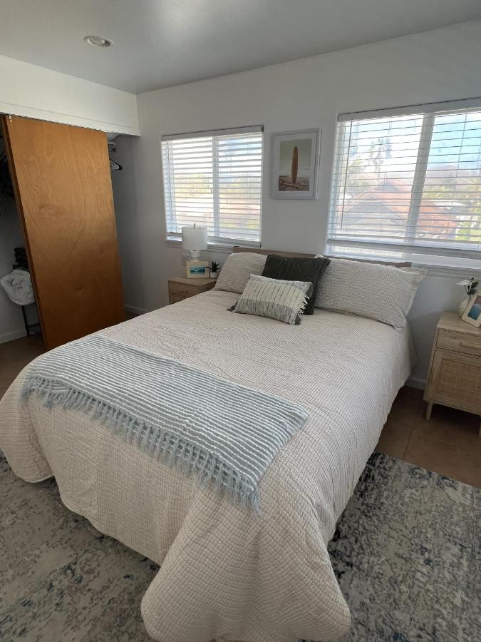 Kailani Loft, Kailua Coconut Grove 1-Bedroom エクステリア 写真